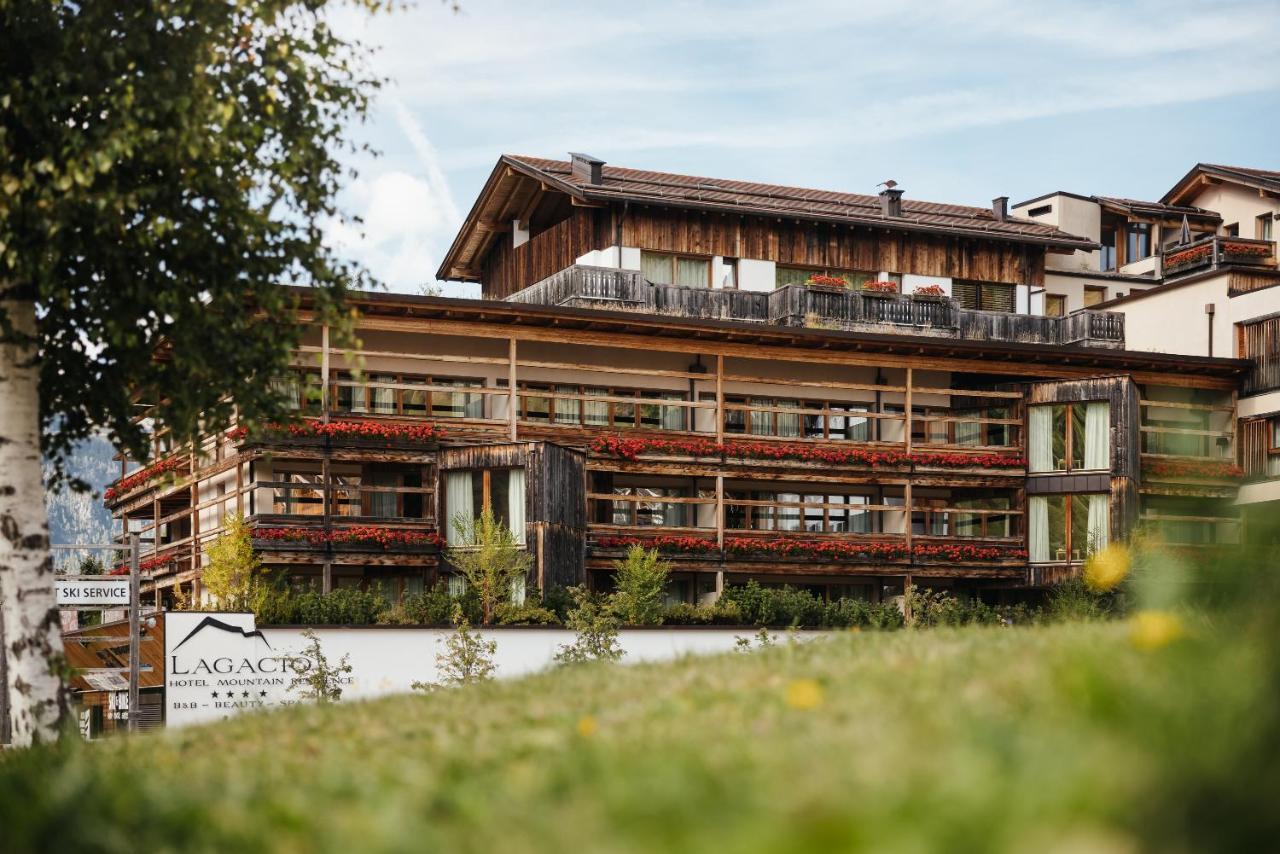 Hotel Lagacio Mountain 4*